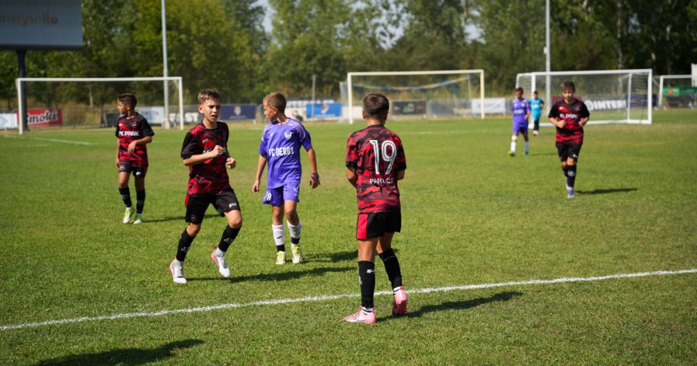 Nika Cup 2026 u Beogradu 2 Prvi međunarodni turnir za mlade fudbalere u Beogradu NIKA CUP uspešno je završen: Belgijski Briž odneo pehar kući!