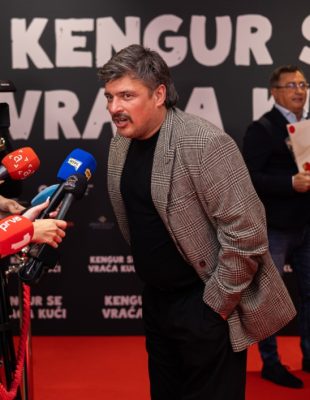 „KENGUR SE VRAĆA KUĆI“ sinoć premijerno prikazan u Sava centru