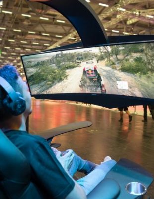 Samsung predstavio CJG5 zakrivljeni gejming monitor na sajmu Gamescom 2018