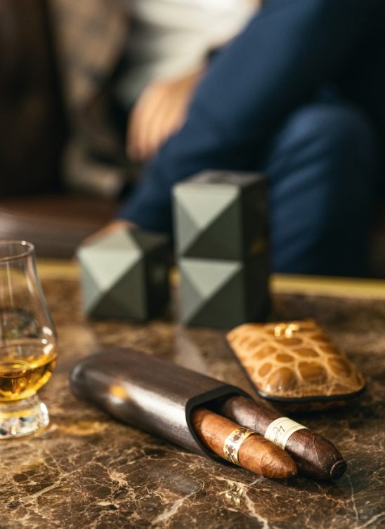Uživanje koje zaslužujete - dobra cigara u sjajnom društvu