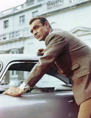 Sean Connery nas je osvojio kao Bond, a uz ove komade možete izgledati kao on