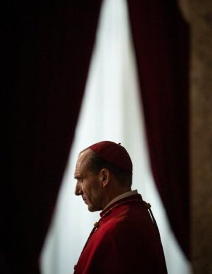Filmovi i serije koje treba da gledate, ako vam se sviđa „Conclave“
