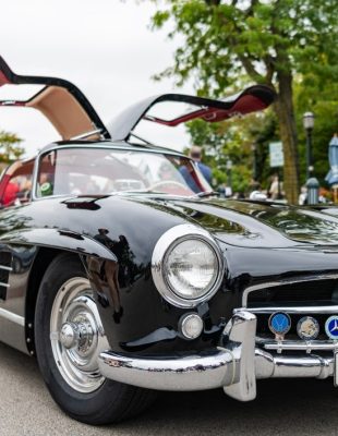Od Rolls-Royce-a do savremenih hiperautomobila: Luksuz kroz decenije i modeli za kojima žudi ceo svet